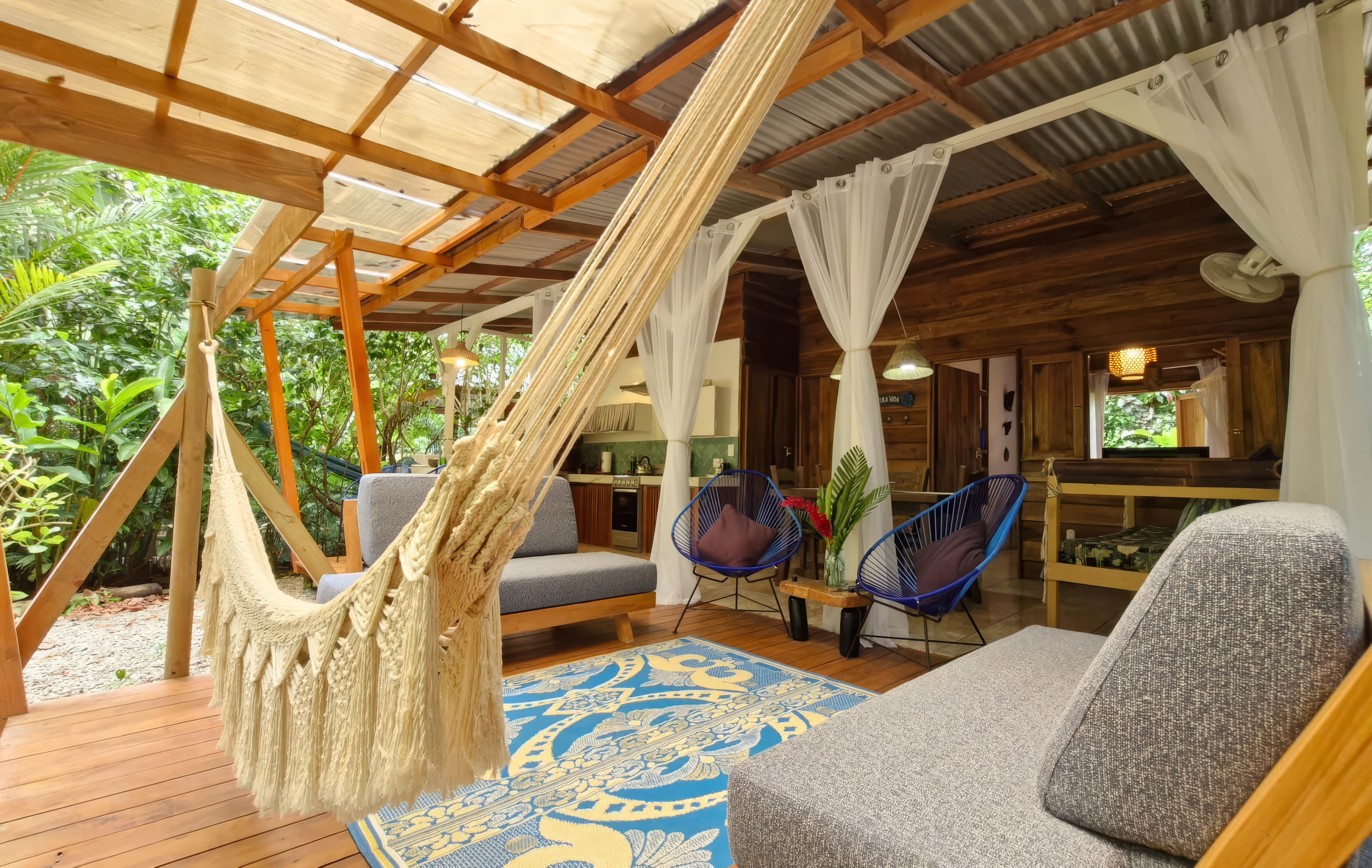 Casa Auratus is a contemporary sanctuary nestled in the serene landscapes of Manzanillo, offering a refreshed and sophisticated home base for those looking to explore